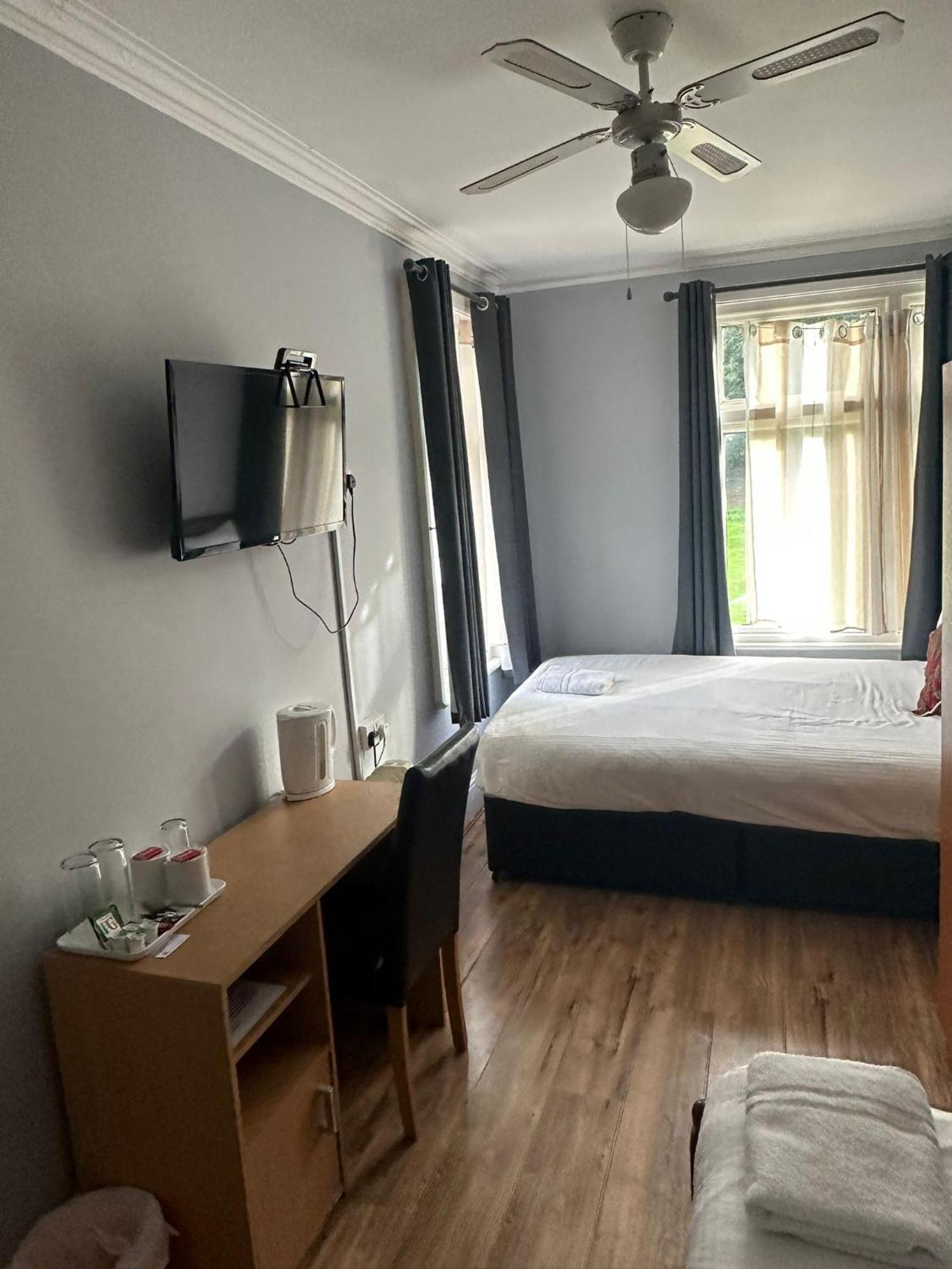 Ruxley Rooms Sidcup Buitenkant foto