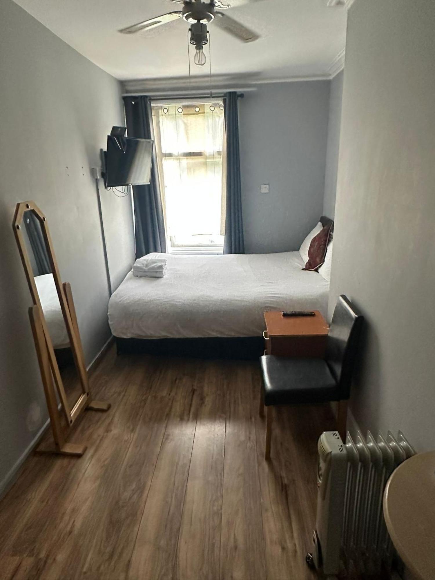Ruxley Rooms Sidcup Buitenkant foto